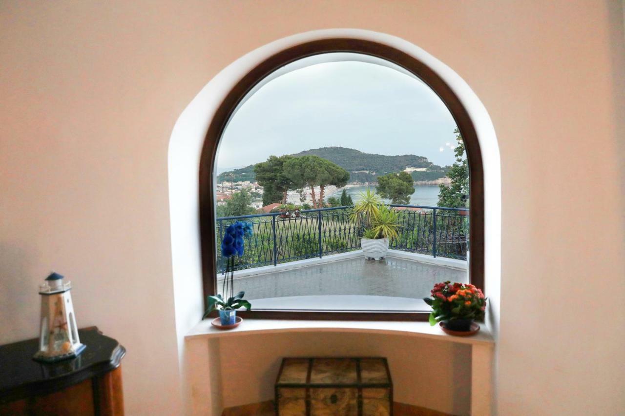 Gli Archi Sul Mare Bed & Breakfast Gaeta Exterior photo